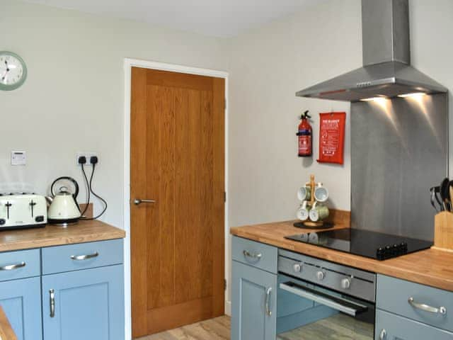 Kitchen | Goldfinch Cottage - Hadrians Wall Country Cottages, Haydon Bridge