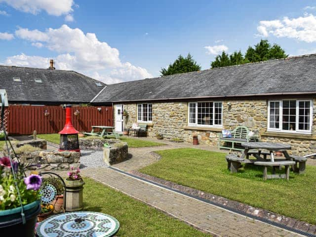 Exterior | Goldfinch Cottage - Hadrians Wall Country Cottages, Haydon Bridge