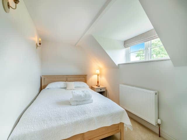 Double bedroom | Holly Tree, Myton On Swale, near York