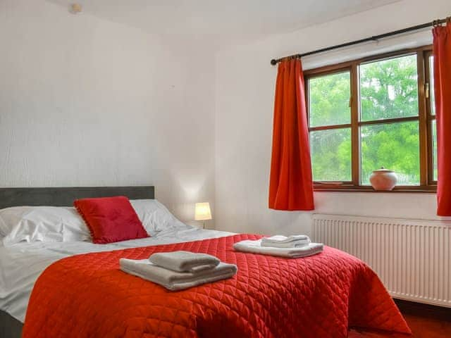 Double bedroom | Three Fields, Bude