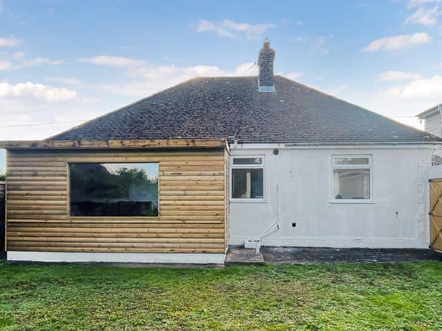 Exterior | Sea View Cottage, Greatstone, New Romney