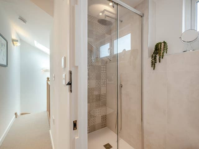 Shower room | Manor Cottage, Longham