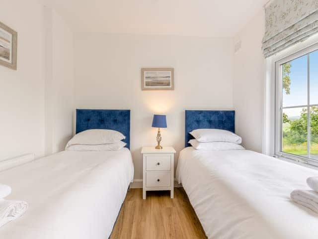 Twin bedroom | Levans Cottage - Meathop Fell Caravan Club Apartments and Cottage, Meathop, near Grange-over-Sands