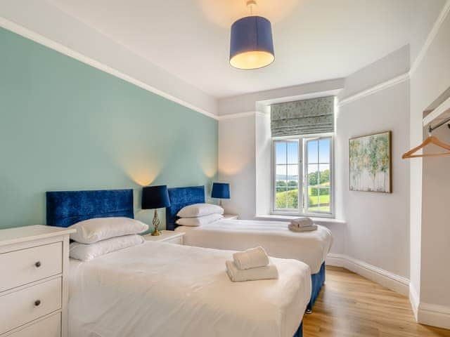 Twin bedroom | Kent View Apartment - Meathop Fell Caravan Club Apartments and Cottage, Meathop, near Grange-over-Sands