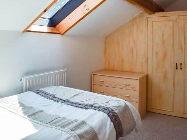 Twin bedroom | Millers Cottage - Forge Mill Farm, Middlewich