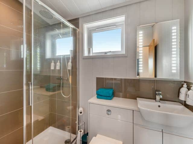 Bathroom | Whitehill Lodge - Whitehill Farm, Walton, near Brampton