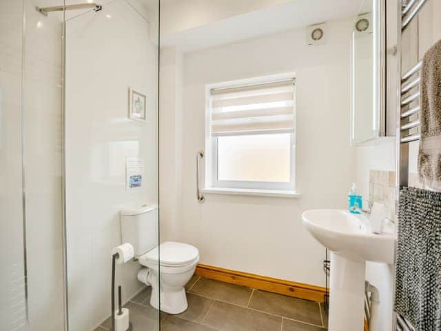 Bathroom | The Nook, Hogsthorpe, near Skegness