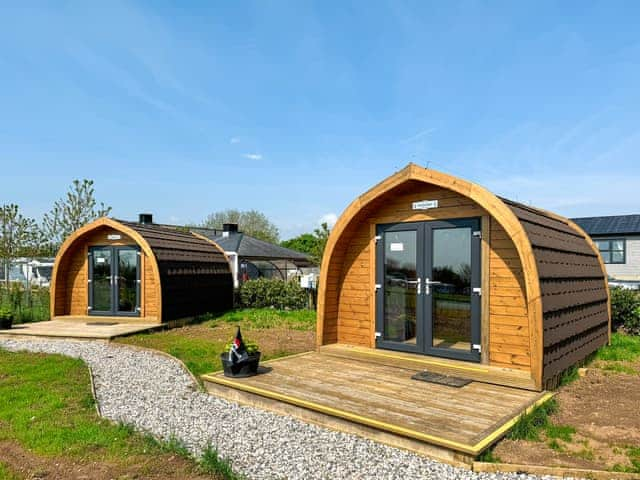 Exterior | Bluebell - Centry Glamping Pods, Brixham