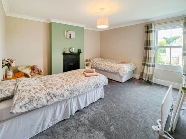 Twin bedroom | Homestead, Long Sutton