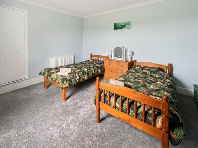 Twin bedroom | Homestead, Long Sutton