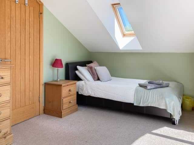 Twin bedroom | Bellshill Tower - UKG_896 : Bellshill Cottages, Belford, near Bamburgh