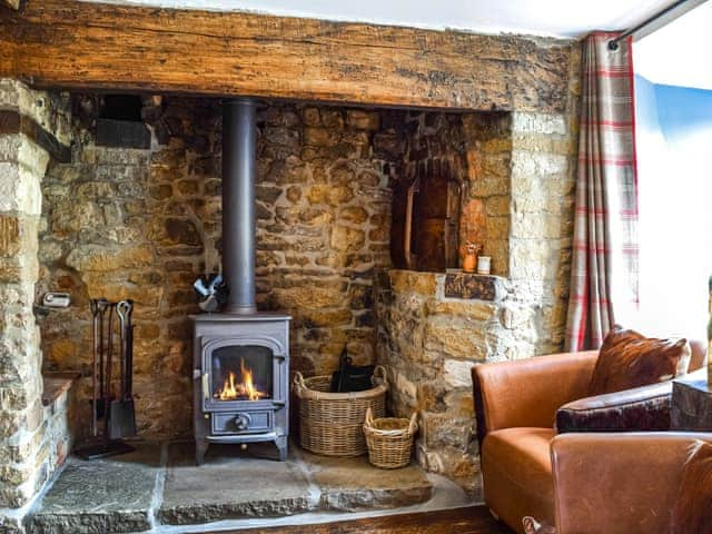 Living area | Juniper Cottage, Hook Norton, near Chipping Norton