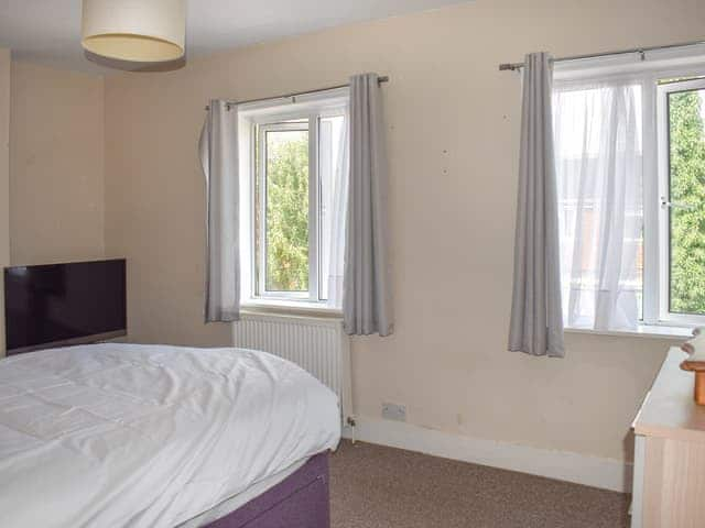 Double bedroom | Nursery Road Cottage, Paddock Wood, near Tunbridge Wells