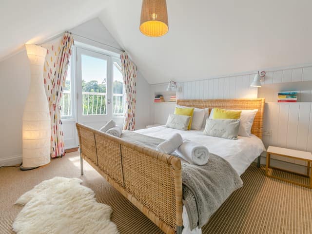 Double bedroom | Dolphins Reach, St. Mawes