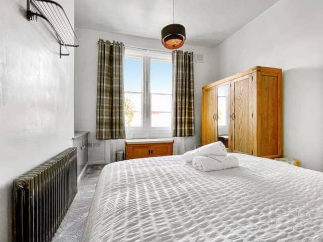 Double bedroom | Grosvenor Apartment, Jesmond, near Newcastle upon Tyne