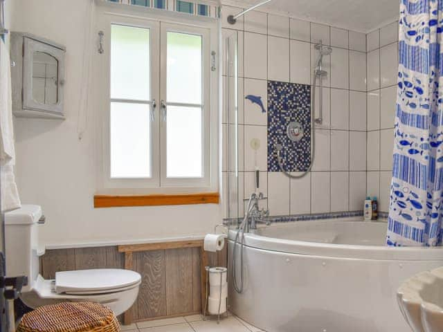 Bathroom | The Wee House, Looe