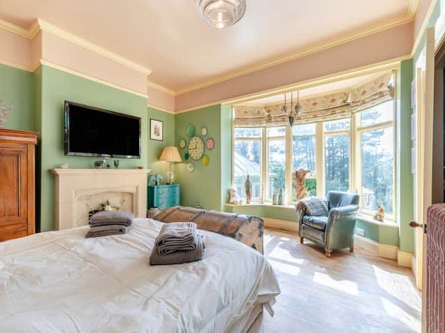 Double bedroom | Gadley House East Wing, Buxton