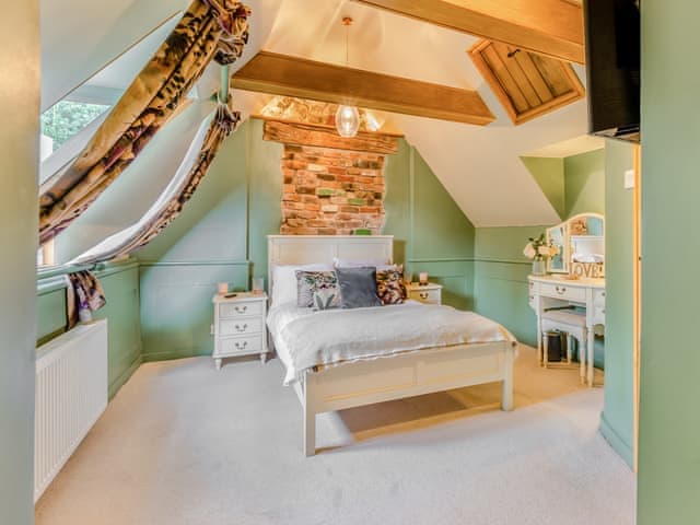 Double bedroom | The Lodge Spa - The Beeches - The Beeches, Pulverbatch, near Shrewsbury