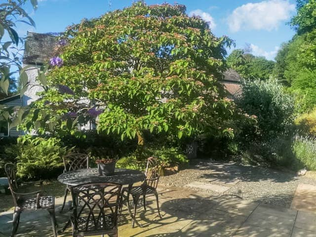 Garden | Angle Tarn Cottage, Ambleside