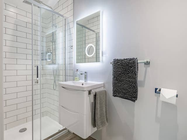 Bathroom | The Owl Barn, Dereham