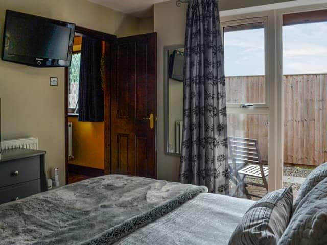 Double bedroom | Fourth Milestone Granary, York