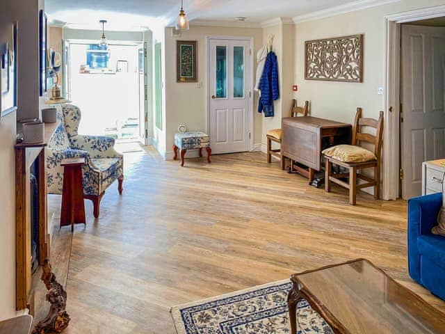 Dining Area | Granville Apartment, Broadstairs