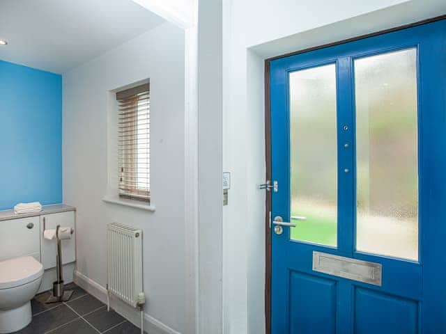 Hallway | The Valley - Villa Gallery - The Valley Cottages, Carnon Downs, near Truro