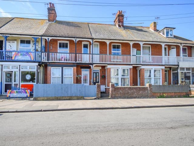 Exterior | Beachcombers Retreat, Felixstowe