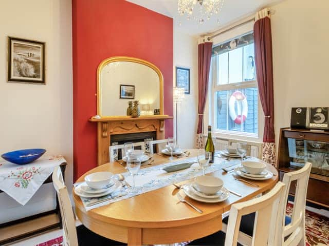 Dining room | Beachcombers Retreat, Felixstowe