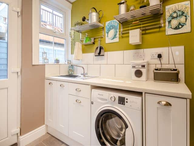 Utility room | Beachcombers Retreat, Felixstowe