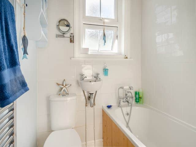 Bathroom | Beachcombers Retreat, Felixstowe