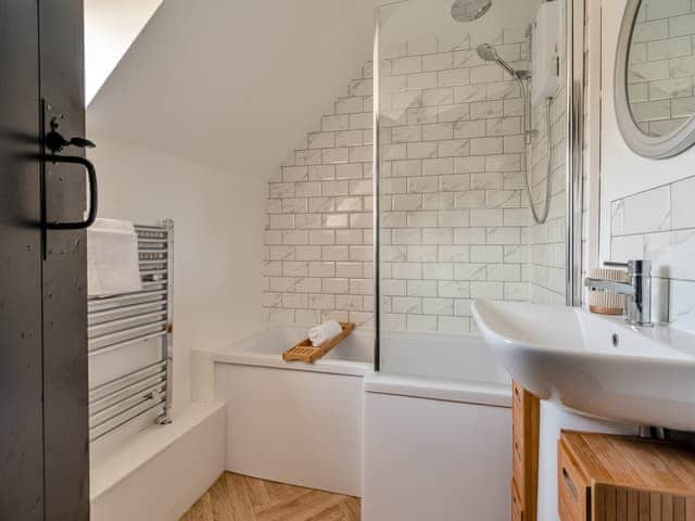 Bathroom | Darla Cottage, Thornton-le-Dale, near Pickering