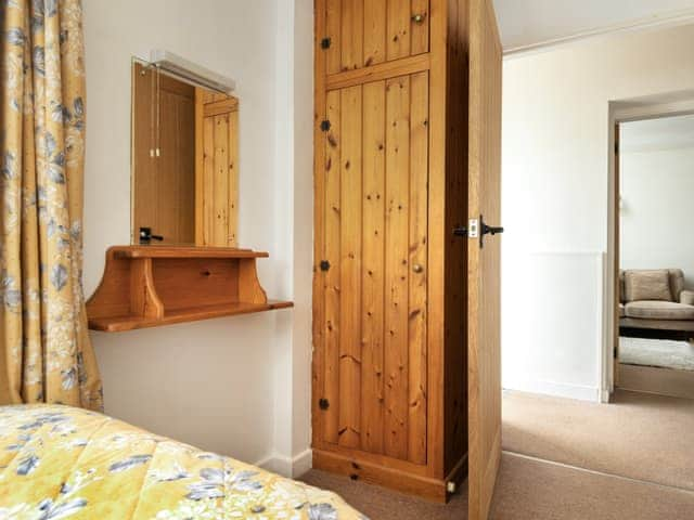 Twin bedroom | Martinmas - Grange Farm Cottages, Sewerby, near Bridlington