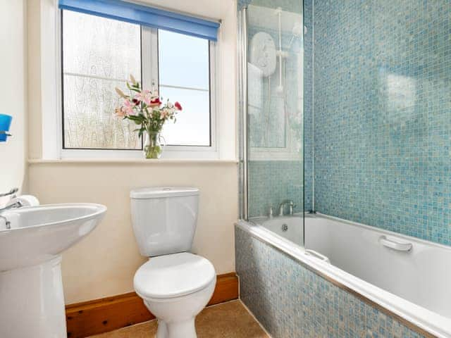 Bathroom | Martinmas - Grange Farm Cottages, Sewerby, near Bridlington