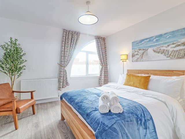 Double bedroom | High View House, Walton on the Naze