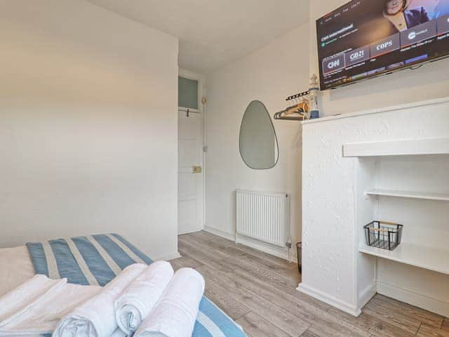 Double bedroom | High View House, Walton on the Naze