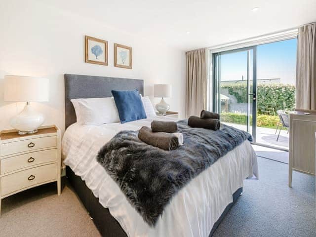 Double bedroom | Seabreeze, St Mawes