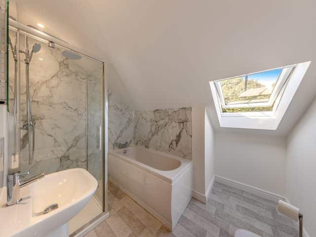 Bathroom | No 3 - Carlisle - Tedsmore Hall Estate Properties, Oswestry