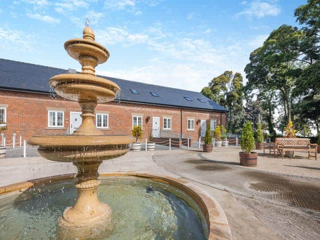 Exterior | Tedsmore Hall Estate properties - No 2 - Chepstow - Tedsmore Hall Estate Properties, Oswestry