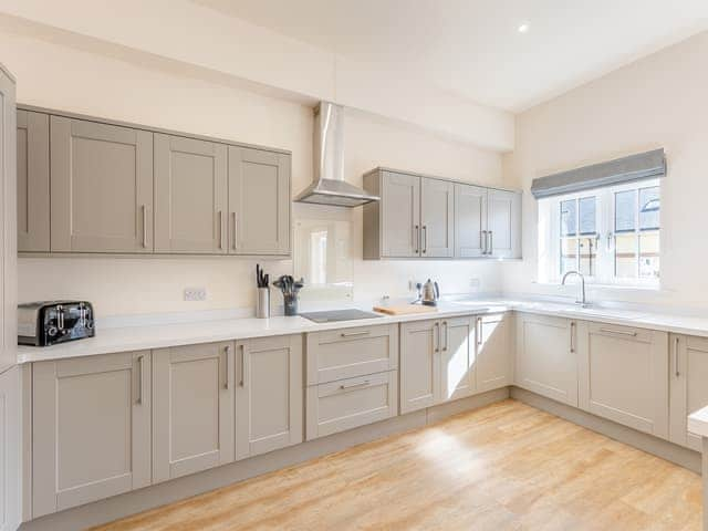 Kitchen | No 10 - The Stables - Tedsmore Hall Estate Properties - Tedsmore Hall Estate Properties, Oswestry