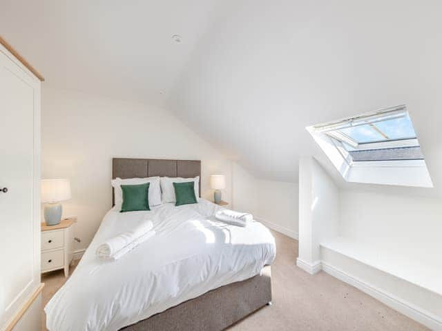 Double bedroom | No 10 - The Stables - Tedsmore Hall Estate Properties - Tedsmore Hall Estate Properties, Oswestry