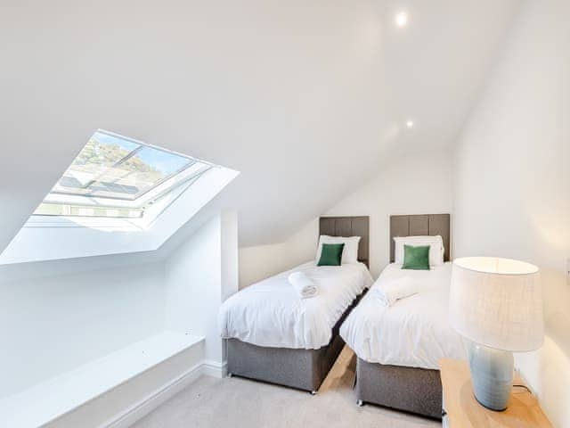 Twin bedroom | No 8 - The Stables - Tedsmore Hall Estate properties - Tedsmore Hall Estate Properties, Oswestry