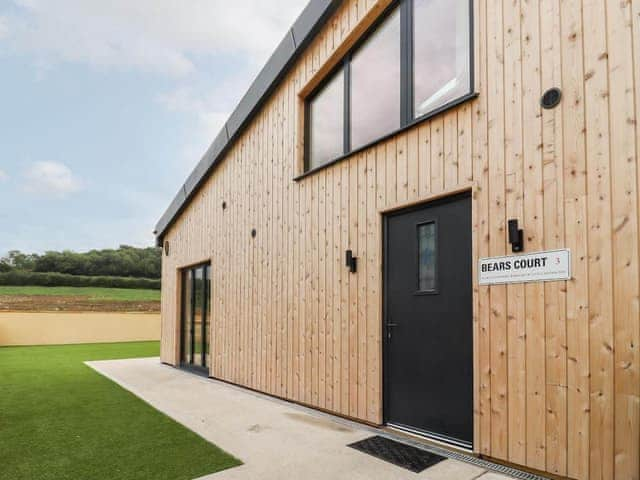 Exterior | Bears Court Unit 3 - Bears Court, Little Rissington