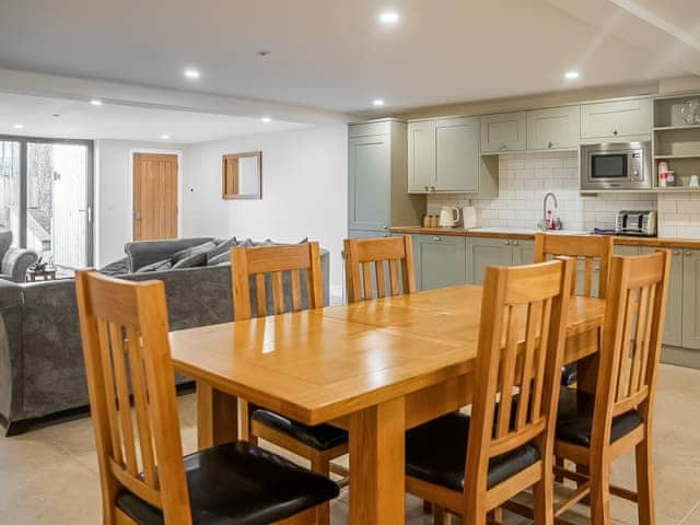 Dining Area | Bears Court- Bears Court Unit 8 - Bears Court, Little Rissington