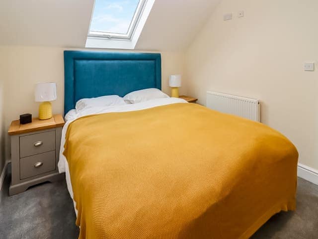 Double bedroom | Bears Court Apartment - Bears Court, Little Rissington