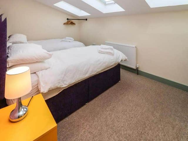 Twin bedroom | Bears Court Unit 4 - Bears Court, Little Rissington