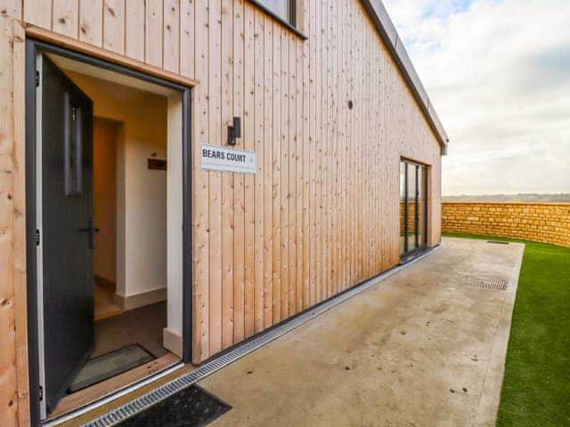 Exterior | Bears Court Unit 4 - Bears Court, Little Rissington