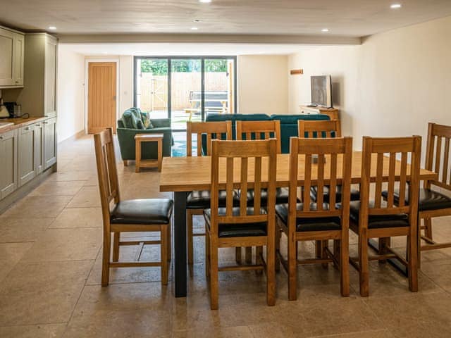 Dining Area | Bears Court Unit 6 - Bears Court, Little Rissington