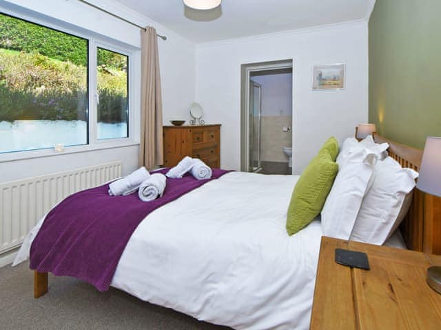 Double bedroom | Holly Bank, Bassenthwaite, near Keswick