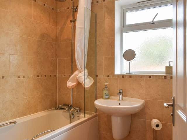 Bathroom | Oaks Reach, Lymington